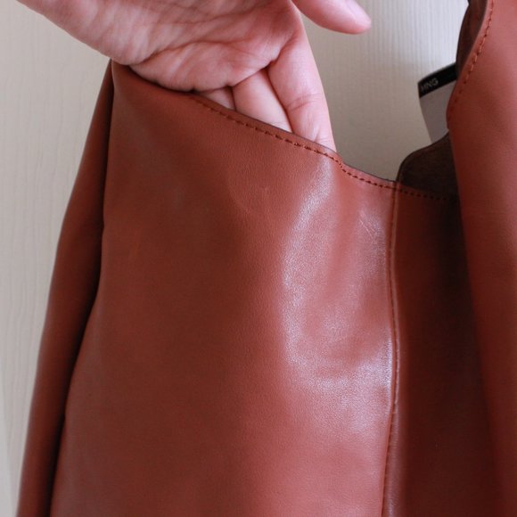Mango Leather Bucket Bag - Picture 12 of 16